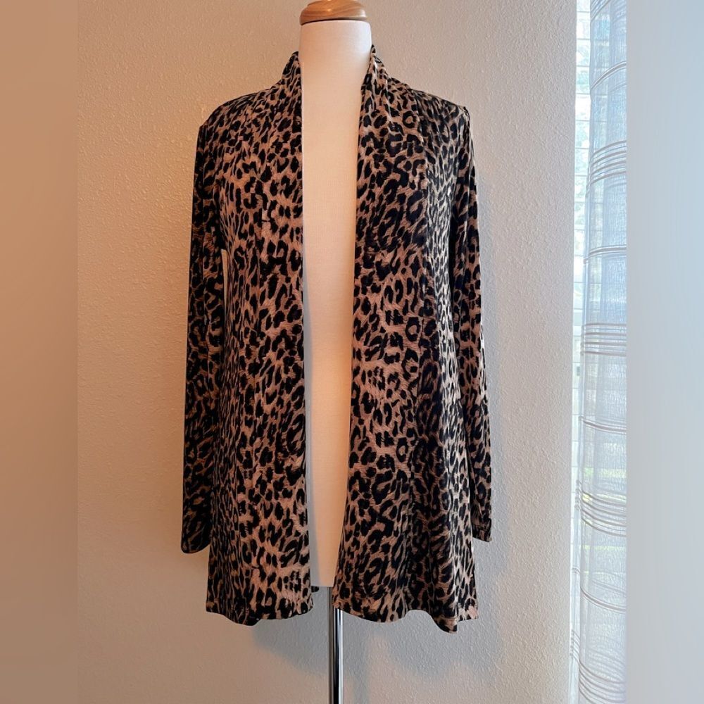 NWT Vince Camuto animal print cardigan size Small